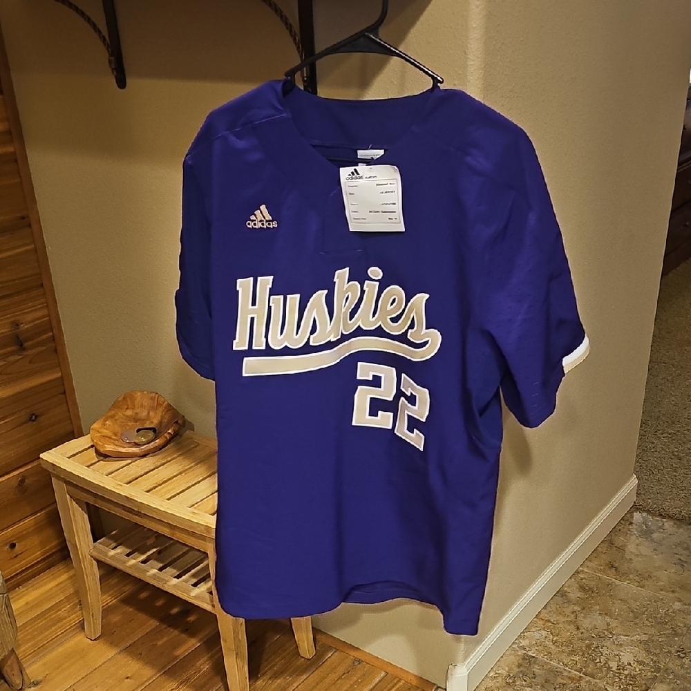 Mens Size 44 Adidas Washington Huskies Baseball Jersey
